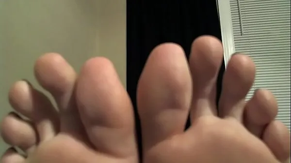 Film caldi Erin Duval Sexy Soles 4 belli