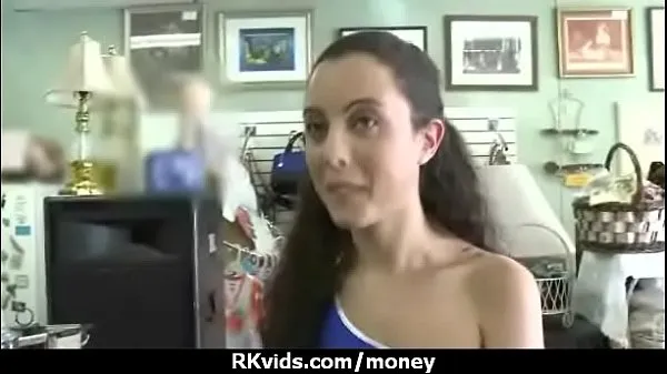 مشہور Sexy exhibitionist GFs are paid cash for some public fucking 5 عمدہ فلمیں