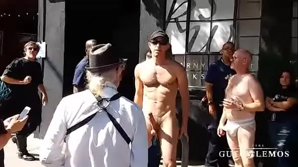 Street Jerking at Folsom 2017 Film bagus yang populer