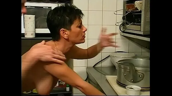 Film caldi La moglie del barista ha un bel culo da scopare belli