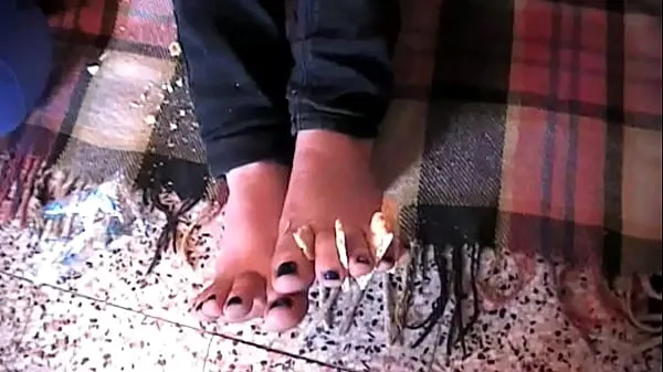 Manger en reniflant des pieds puants (obsession fétiche et tout simplement dégoûtant bons films