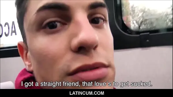 Film caldi Giovane gay amatoriale Latino spagnolo uomo sul treno ha offerto denaro per dare orale e avere sesso con un ragazzo dritto POV belli