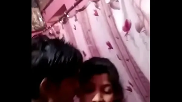 हॉट Lovely kiss बढ़िया फिल्में