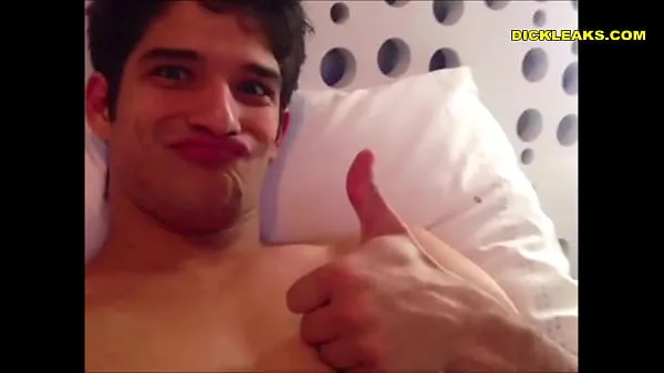 Film caldi Tyler Posey Nudes e Jerk Off Video PERDUTO belli