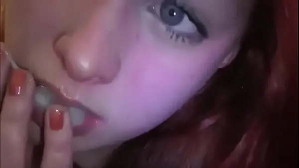 Married redhead playing with cum in her mouth Filem bagus panas