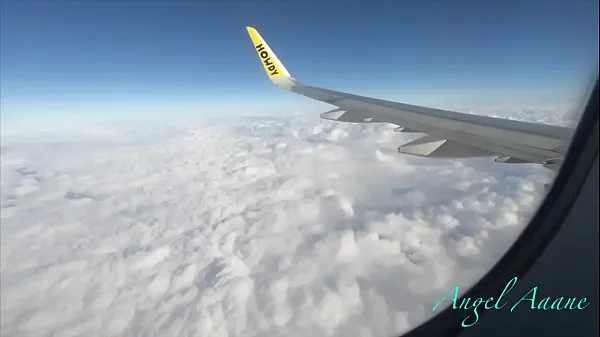 Masturbación con la mano en vuelo buenas películas calientes