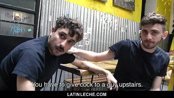 Heiße LatinLeche - Sexy Latino Boy wird von vier hungrigen Typen vollgespritztgute Filme