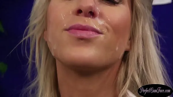 مشہور Babe sucking cocks before facial in threeway عمدہ فلمیں