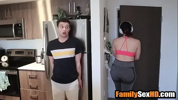 Hot Pranking & fucking my fat ass step sister during quarrantine fine Movies