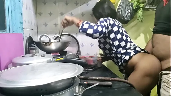 Hot The maid who came from the village did not have any leaves, so the owner took advantage of that and fucked the maid (Hindi Clear Audio fine Movies