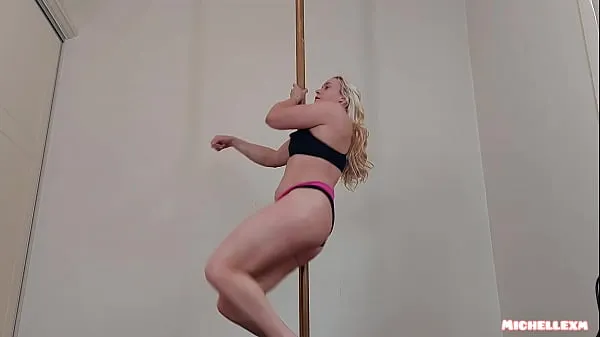 Film caldi Pole dance bionda calda belli