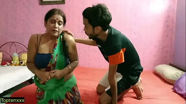Indian hot XXX jeune femme sexe avec belle tante! avec audio hindi clair bons films