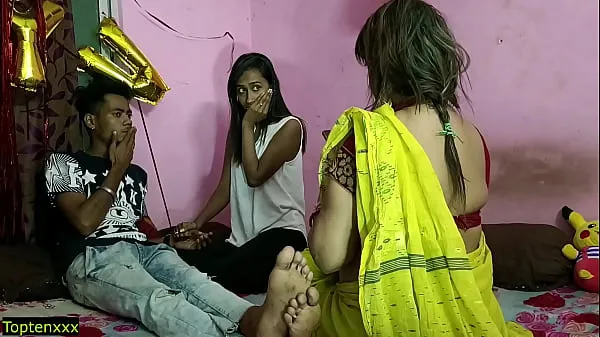 Petite amie lui permet de baiser avec Hot Houseowner !! Sexe chaud indien bons films