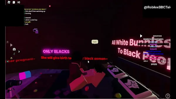 Un pédé blanc raciste se fait baiser par une bite noire dans Roblox bons films